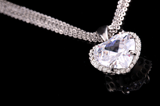 source-jewelry-diamonds