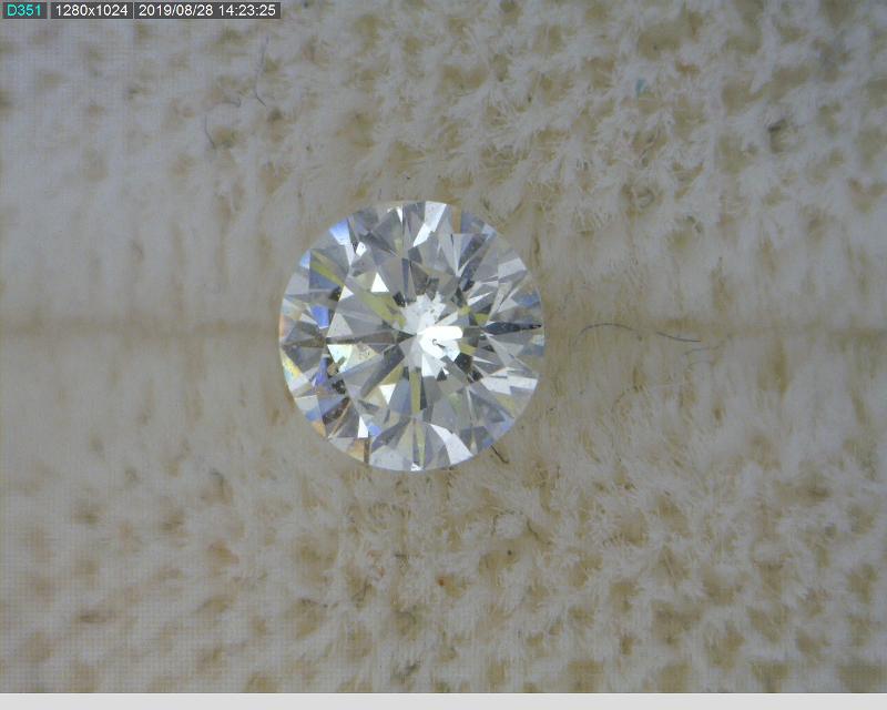 0.28-Carat Round Diamond