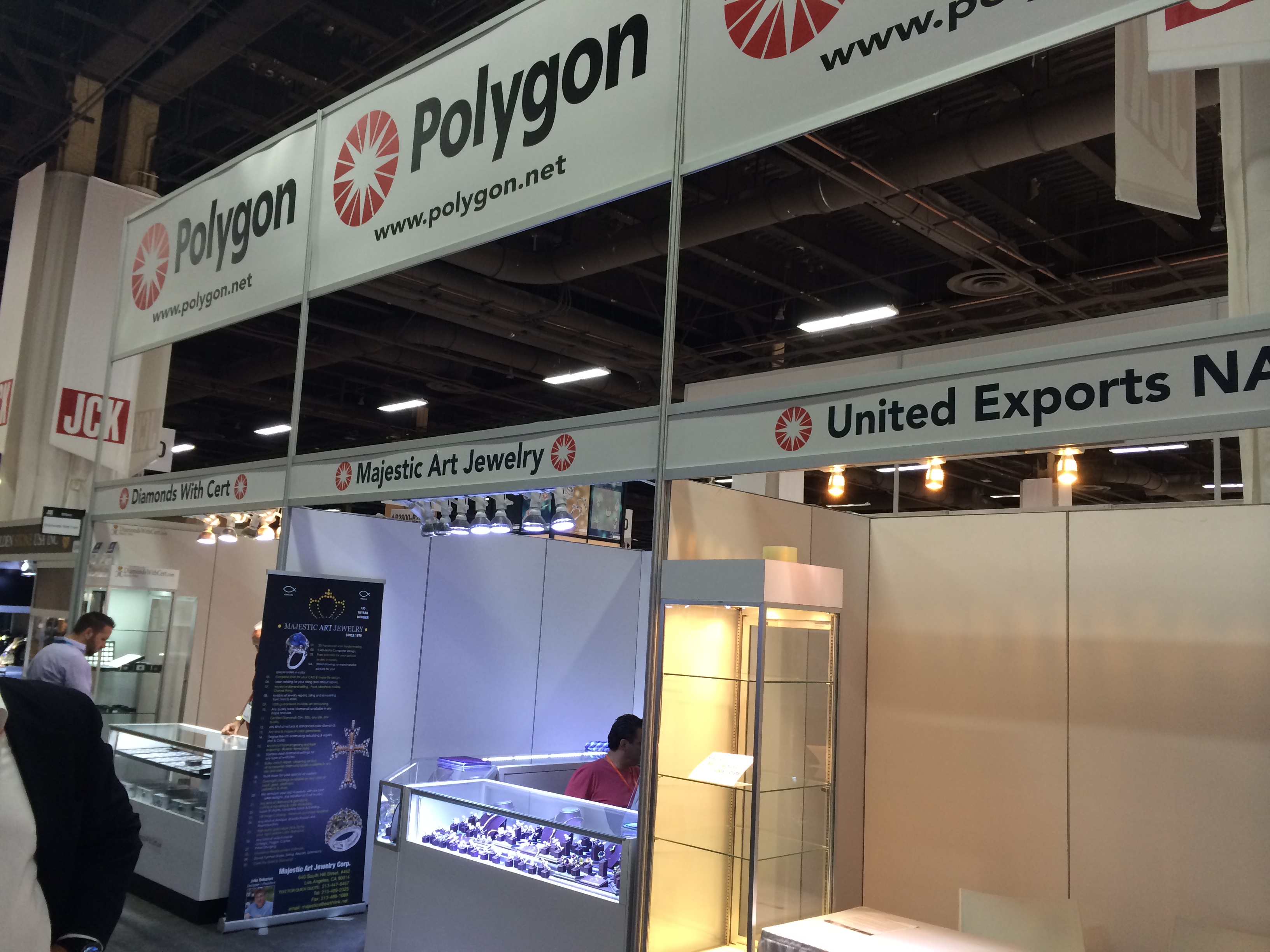 Polygon booth